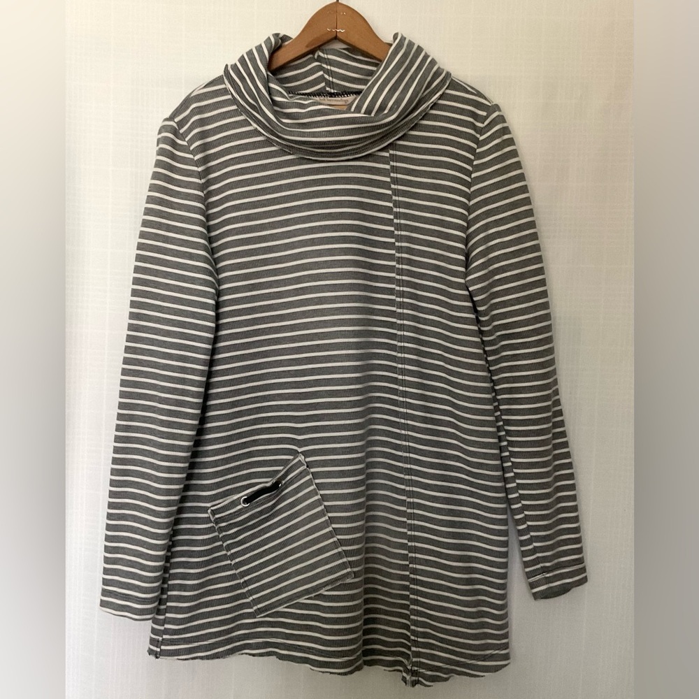 Soft Surroundings Gray & White Striped Cowl Neck long sleeve top